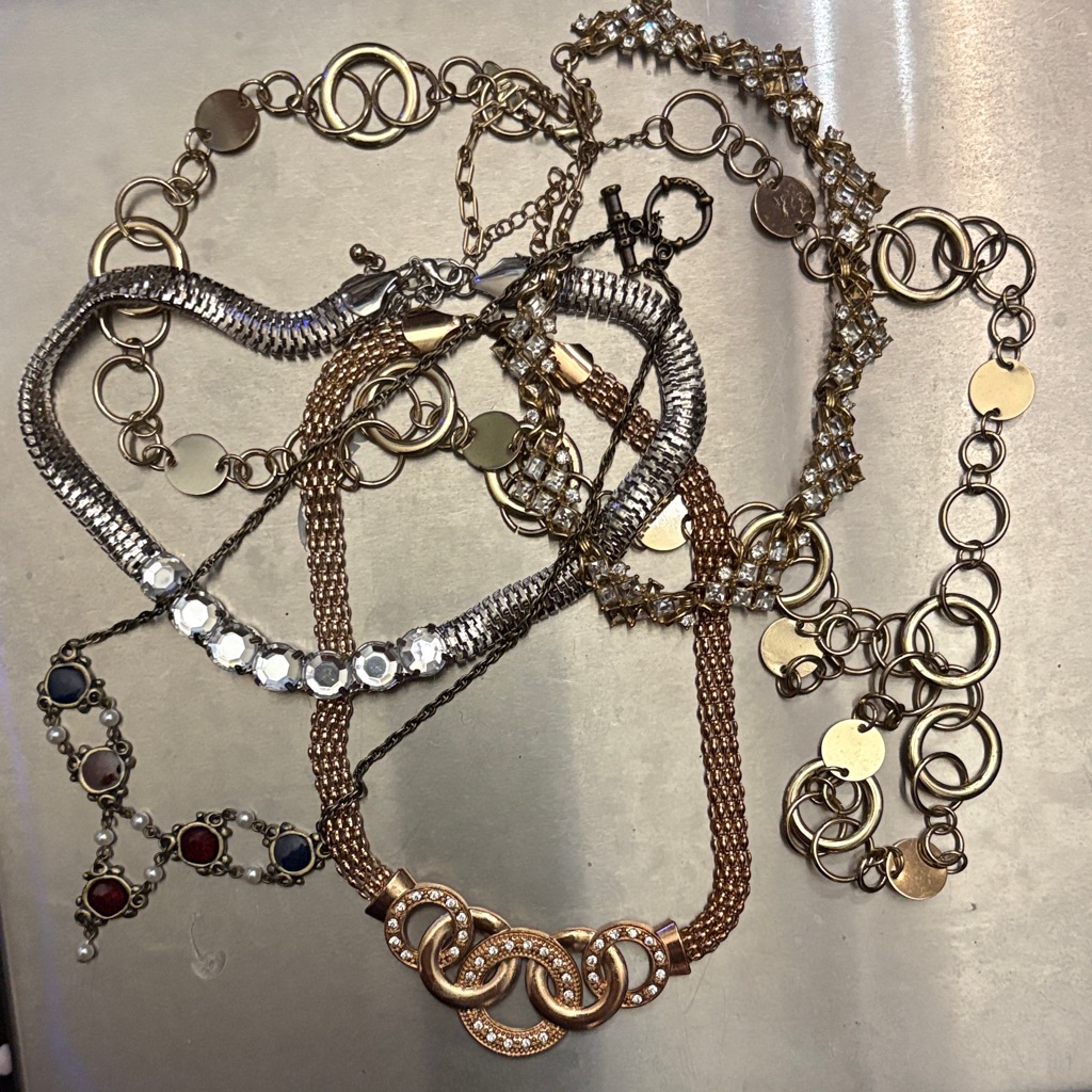 Mixed Women's Necklace Lot Some Vintage Pieces